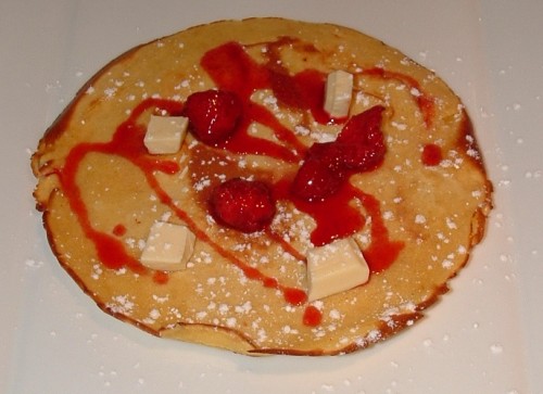pancakes, fraise, chocolat blanc
